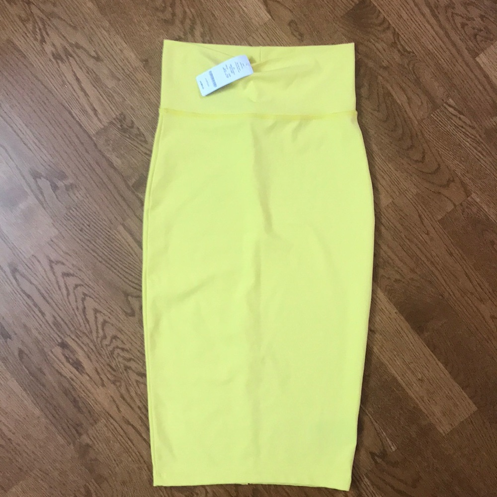 Bebe pencil skirt